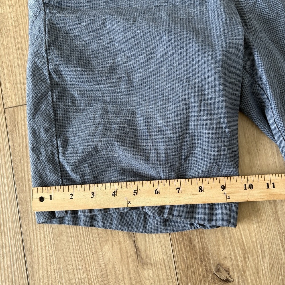 Abercrombie & Fitch Men's Gray Blue Chino Shorts 8" Inseam Size 32 Casual - Picture 2 of 8